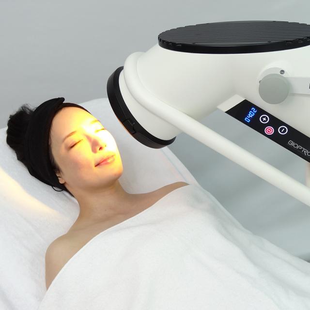 バイオプトロンB2 光美容機器
